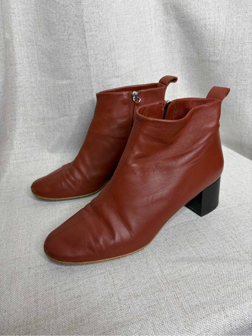 Everlane Rust Brown Leather Zip Ankle Boots